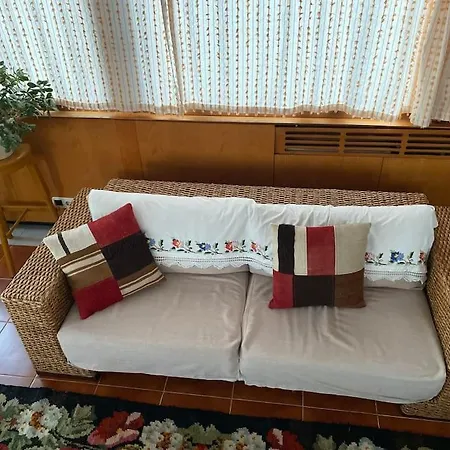 Bogaz'inda, Bahceli, 5 Katli Villa-500m2 Istanbul