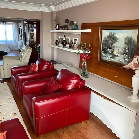 Holiday home Bogaz'inda, Bahceli, 5 Katli Villa-500m2
