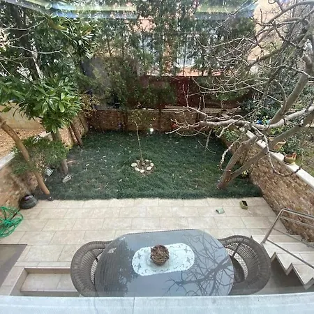 Bogaz'inda, Bahceli, 5 Katli Villa-500m2 Holiday home