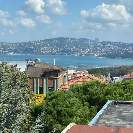 Holiday home Bogaz'inda, Bahceli, 5 Katli Villa-500m2